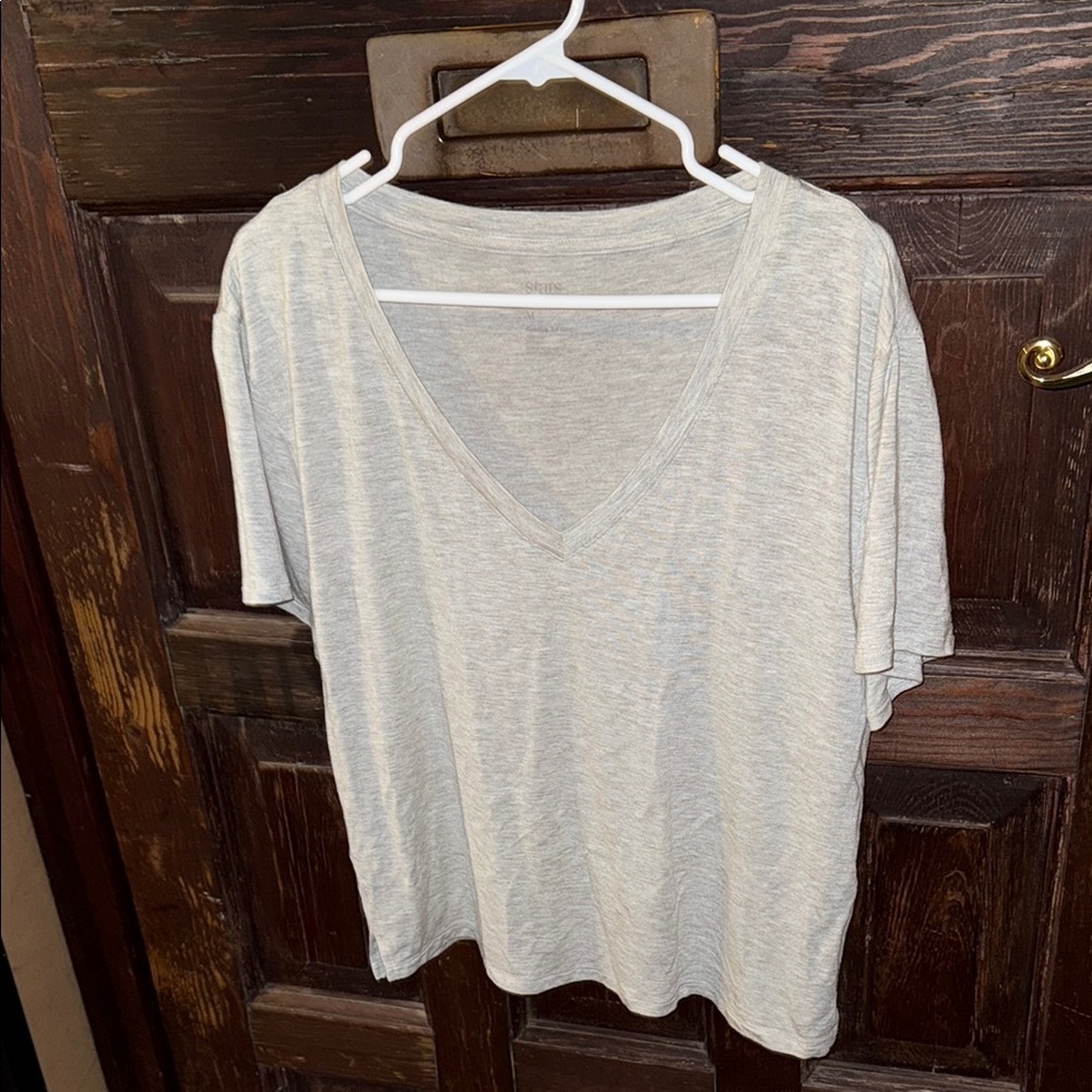 Women's Medium Stars Above Super Soft Sleep V-Neck Top